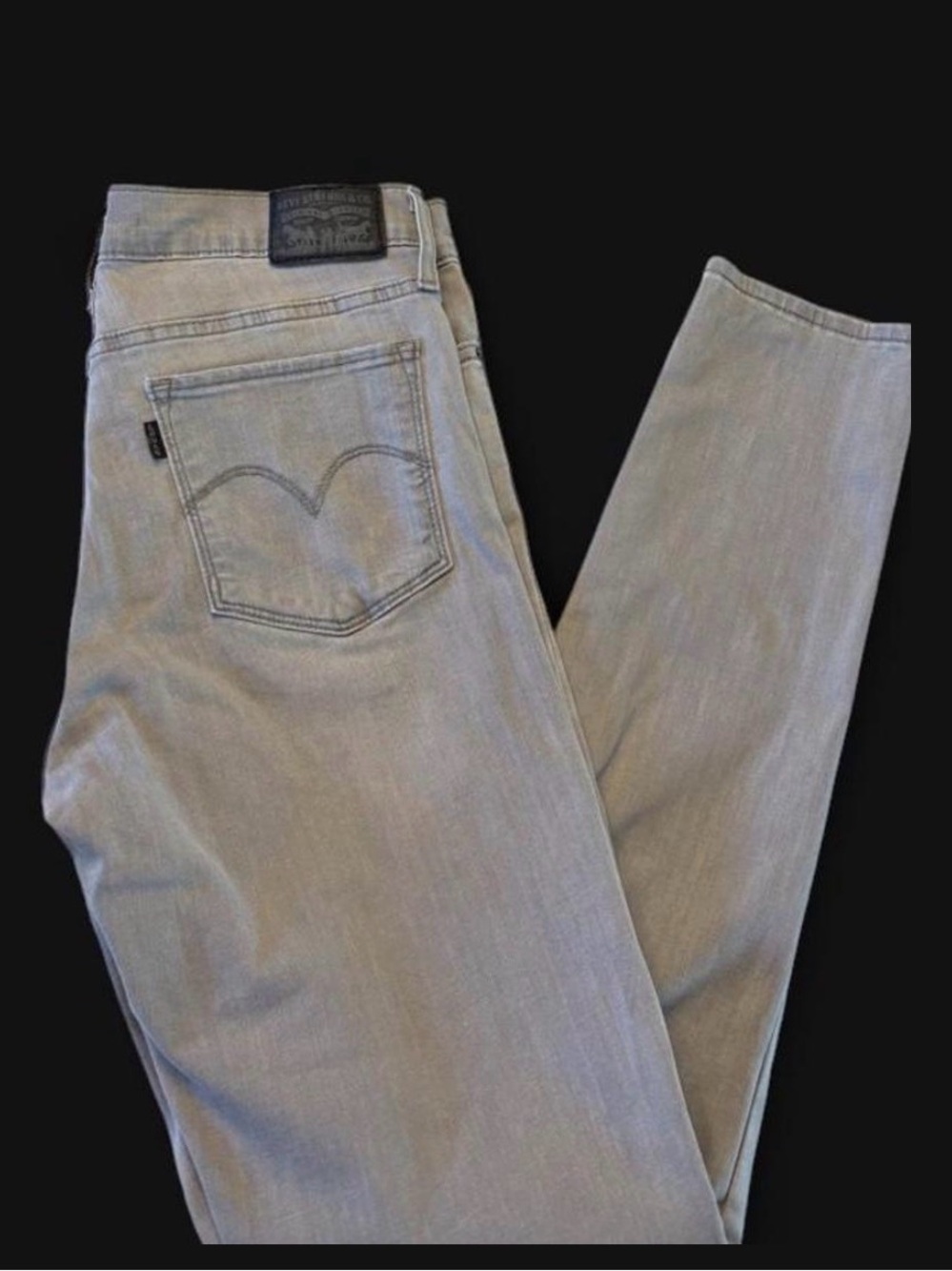 Women’s Levi's 311 shaping light Gray Slim Jeans size 30, 
29 inseam